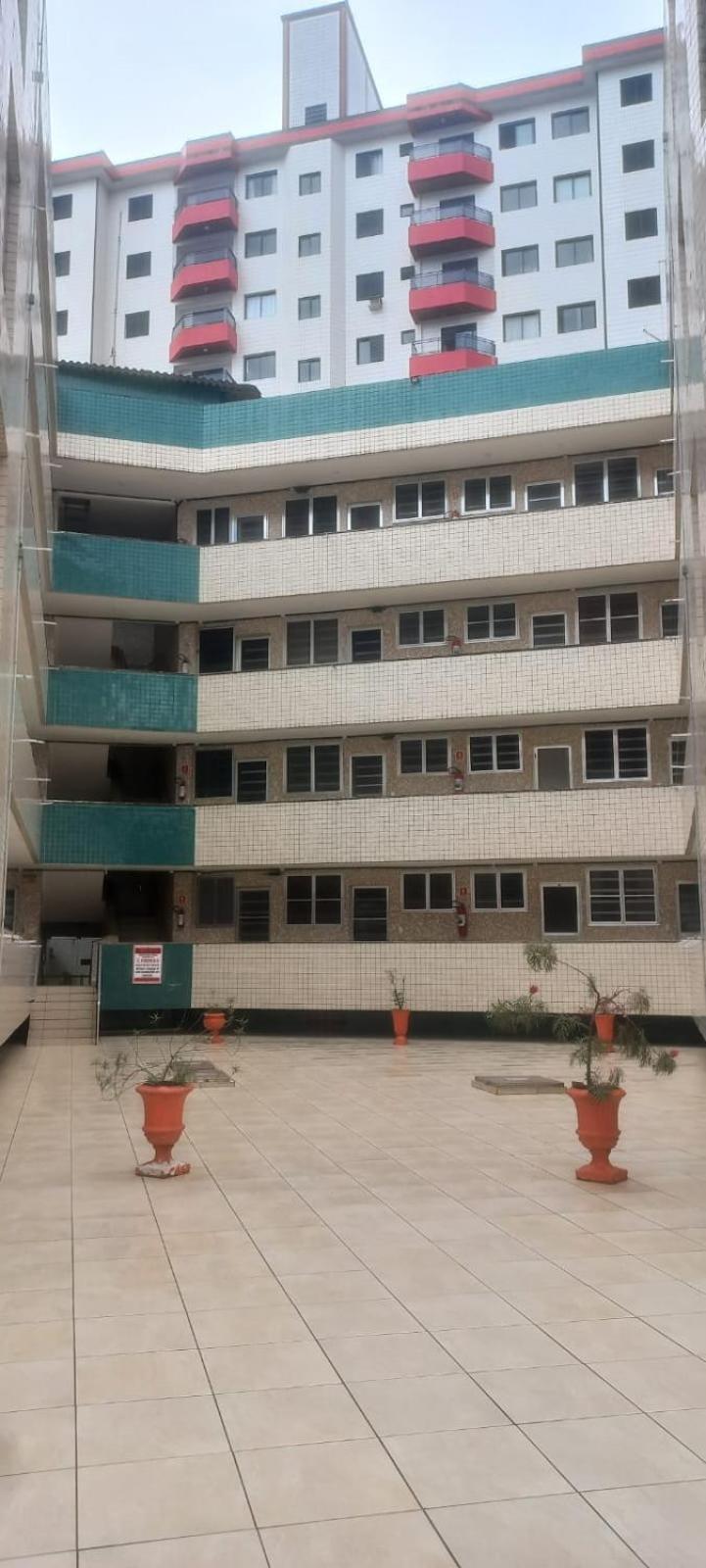 Kitnet Centro Beira Mar - Com Garagem Mongagua